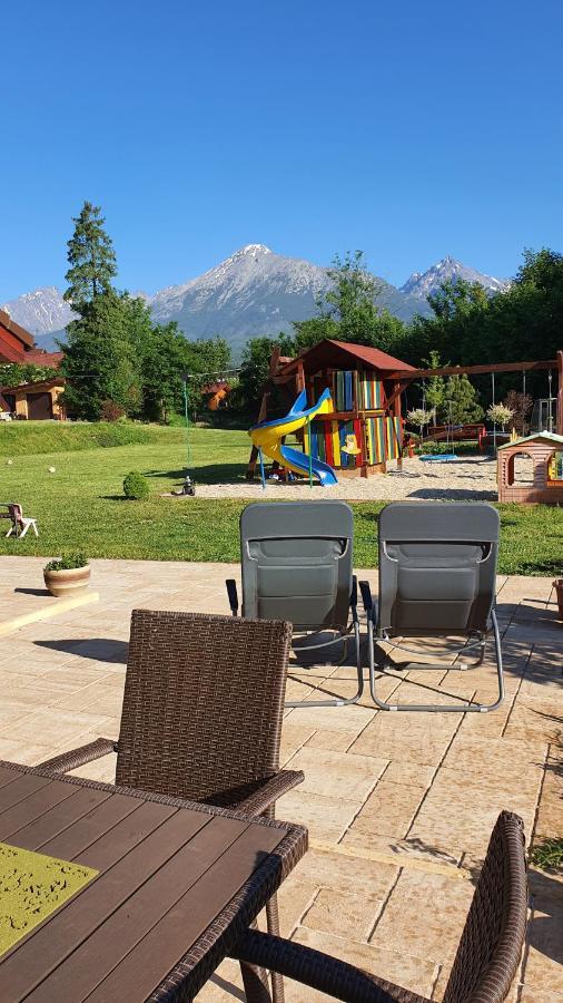 Villa Gold Nova Lesna Luaran gambar