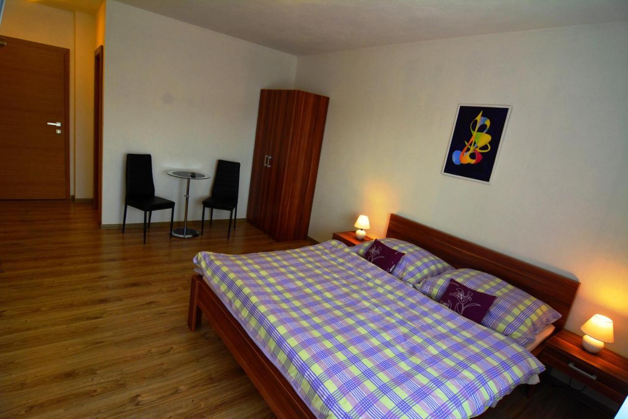 Villa Gold Nova Lesna Bilik gambar